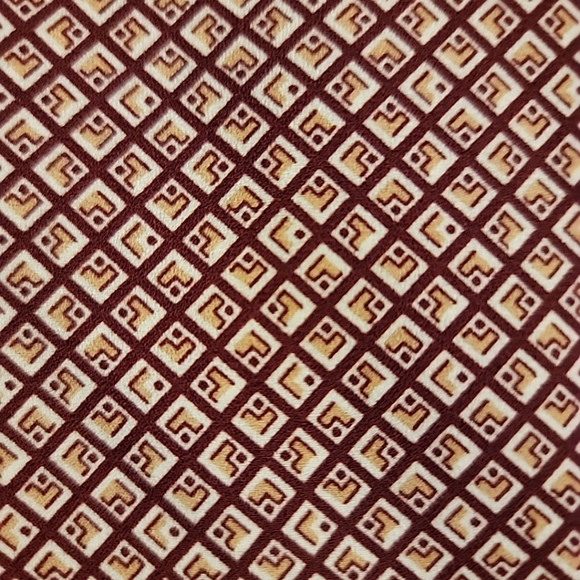 Liz Claiborne Career Womens Size XXL Pullover Top Button Detail Burgundy & Tan - Picture 12 of 12